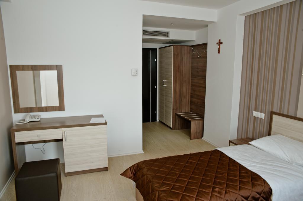 Hotel Lux Međugorje Rom bilde